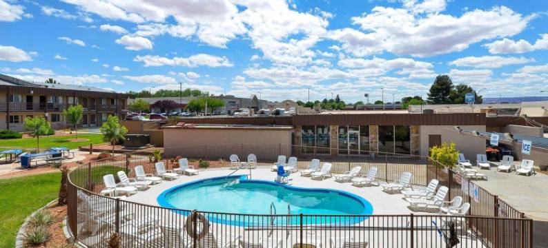 鲍威尔湖罗德威旅馆(Rodeway Inn at Lake Powell)图片