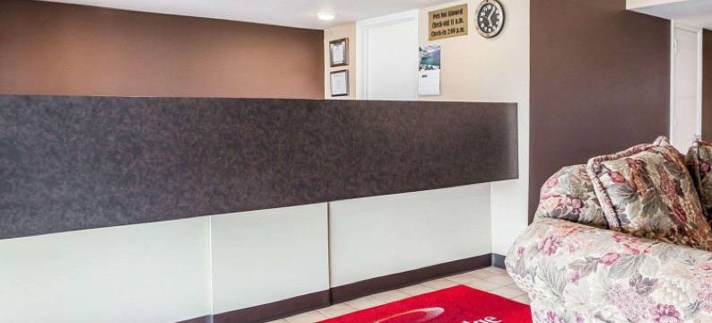 杰佛逊市伊克诺旅馆(Econo Lodge Jefferson City)图片