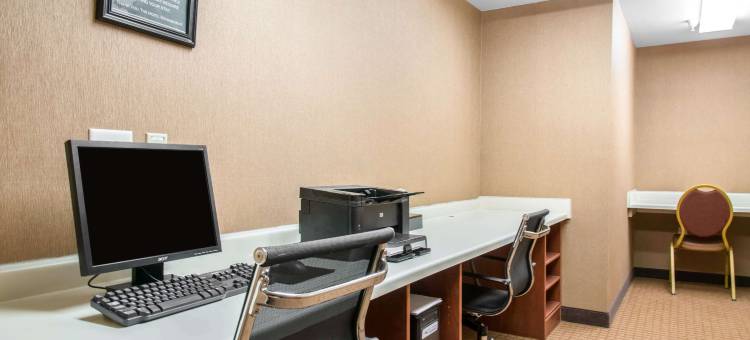 舒眠套房会议中心欧克莱尔北(Sleep Inn & Suites Conference Center Eau Claire North)图片