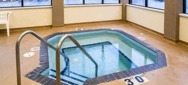 伊克诺套房旅馆(Econo Lodge Inn & Suites)图片