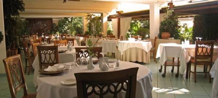 西缪斯培拉亚酒店(Hotel Simius Playa)图片