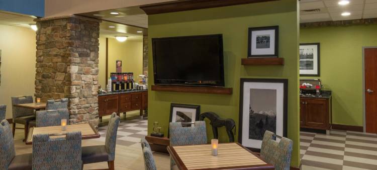 科罗拉多斯普林斯-空军学院I-25欢朋套房酒店(Hampton Inn & Suites Colorado Springs-Air Force Academy-I-25 North)图片