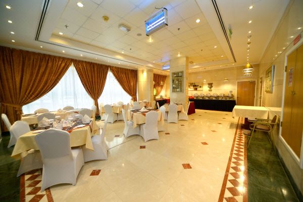 Nejoum Al Emarate Hotel Sharjah Hotel Reviews And Room Rates - 