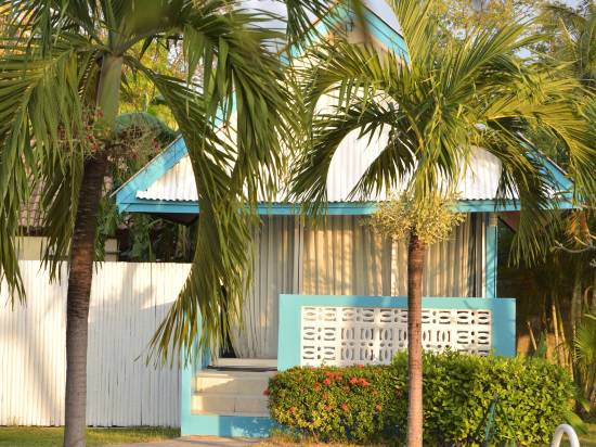 藍海灘簡易別墅酒店