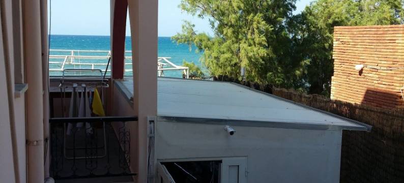 米奈瓦海滩旅馆(Minerva Beach)图片