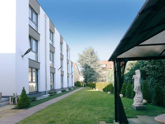 法蘭克福市展覽中心機場南姆酒店及公寓