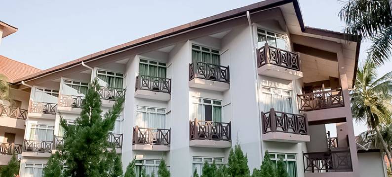 马来西亚弄宾斯里酒店(Hotel Seri Malaysia Rompin)图片