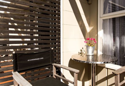 Accent on Taupo Motor Lodge Hotel Overview