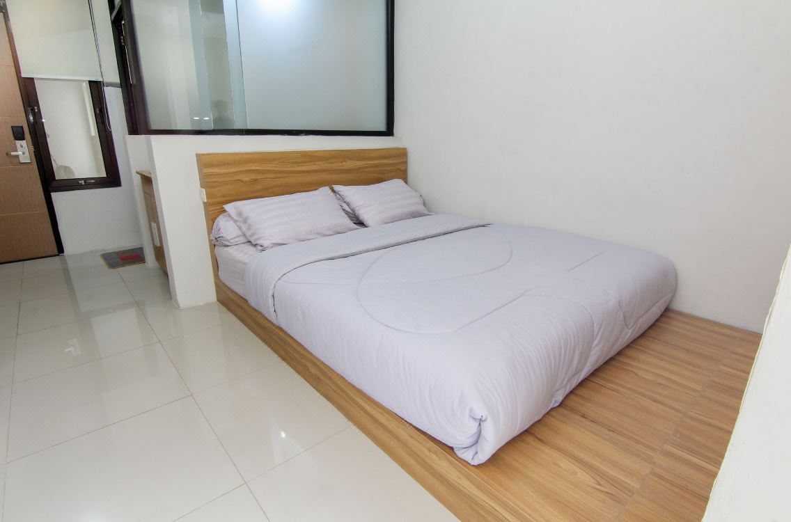 Promo  70  Off  Paragon Karangmalang Room Indonesia Hotel Near