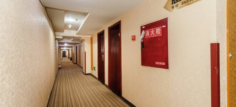 会君商务酒店(成都昭觉寺南路地铁站店)图片