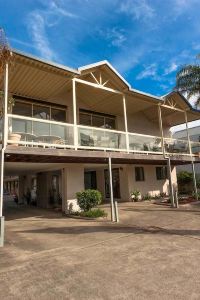 Batemans Bay Catalina Country Club Hotels Reservations From Aud