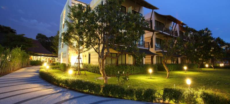 邦盛遗产酒店(Bangsaen Heritage Hotel)图片