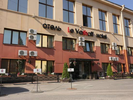 樂瓦斯霍夫酒店