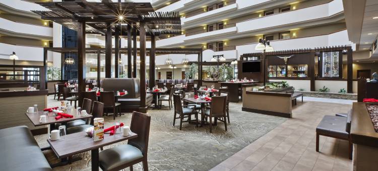 拉皮德城市中心会议中心希尔顿逸林酒店(DoubleTree by Hilton Rapid City Downtown Convention Center)图片