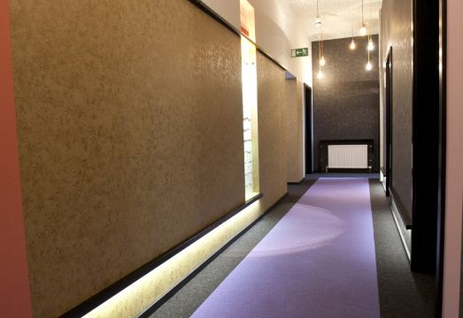 Hotel Cristall - Frankfurt City Hotel Overview