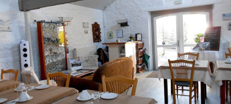 佩龙杜门酒店(Logis Hôtel la Demeure du Perron)图片