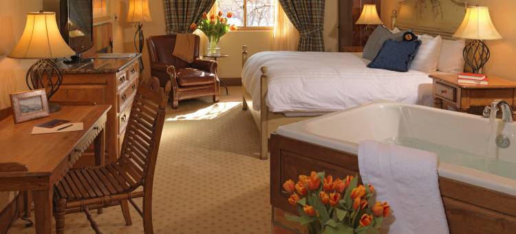 赭色鹦鹉Spa旅馆(The Rusty Parrot Lodge and Spa)图片