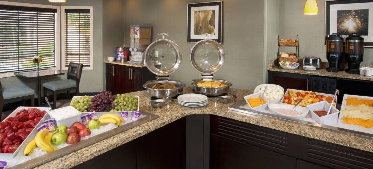 Staybridge Suites 默特尔比奇的梦幻海底(Staybridge Suites Myrtle Beach - West)图片