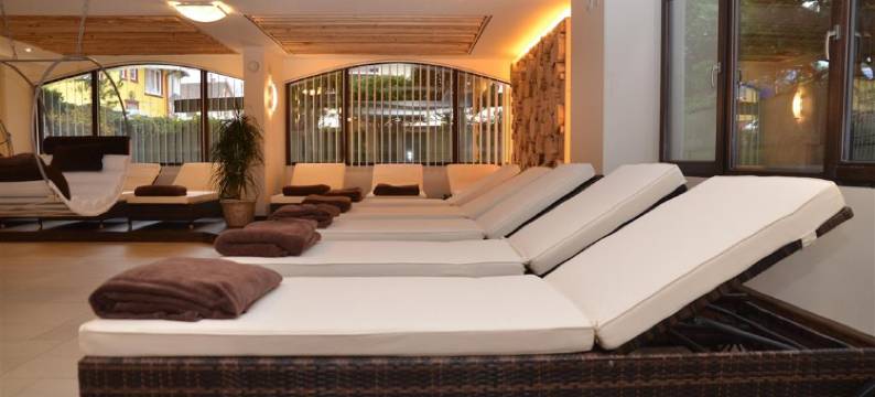 赫希兰德加斯霍夫酒店(Landgasthof Hotel Hirsch)图片