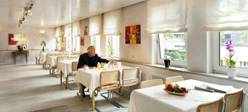 STADT-Hotel Lörrach - STADT-洛拉赫酒店(Stadt-Hotel Lörrach Gbr)图片