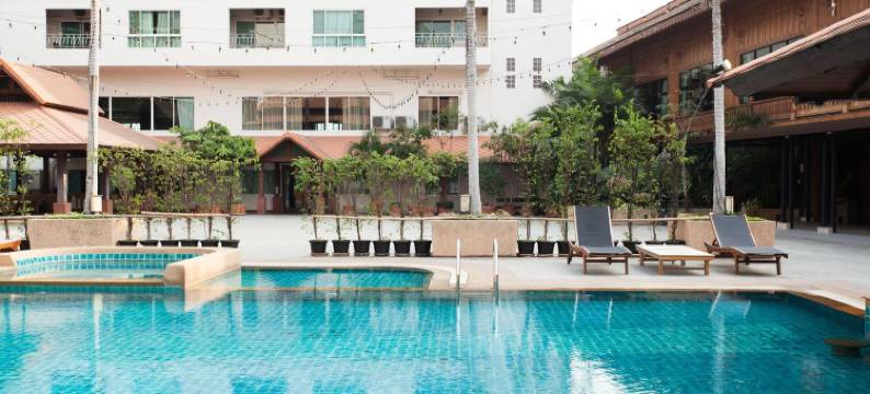清迈昆富康酒店(Khum Phucome Hotel)图片