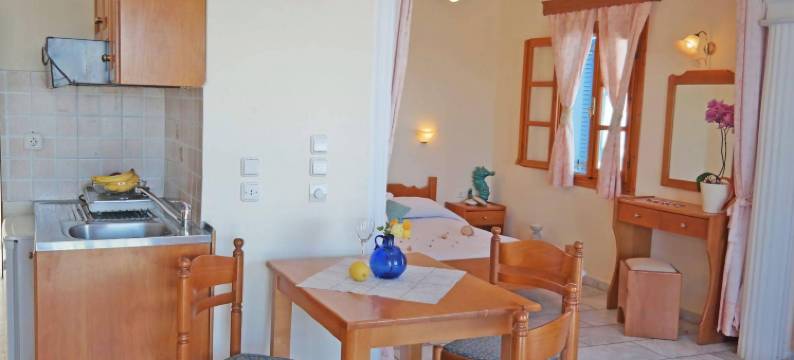 卡拉巴特斯工作室酒店(Karabatsis Studios)图片