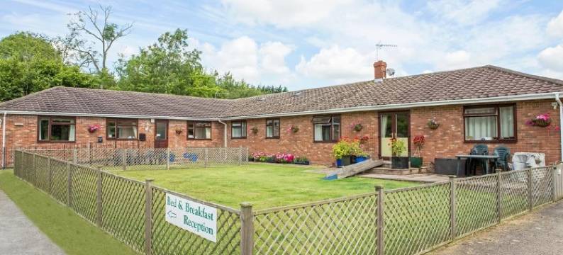 小布洛克农庄酒店(Little Bullocks Farm)图片