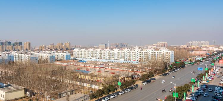 清丰华悦国际酒店(亿洲城市广场小冶家超市店)图片