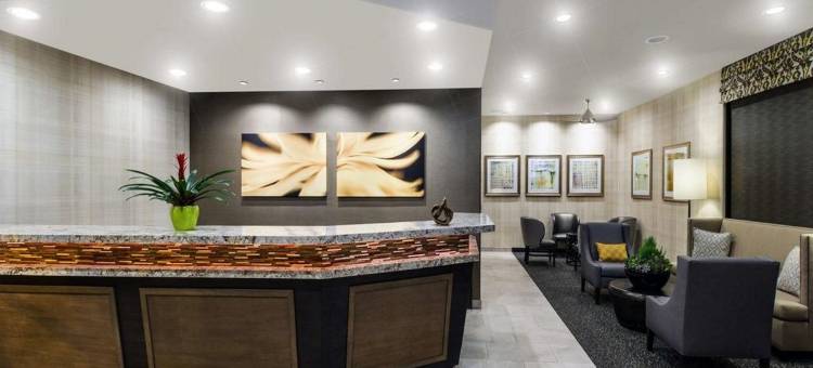四轮马车贝斯特韦斯特优质酒店(Best Western Plus Carriage Inn)图片