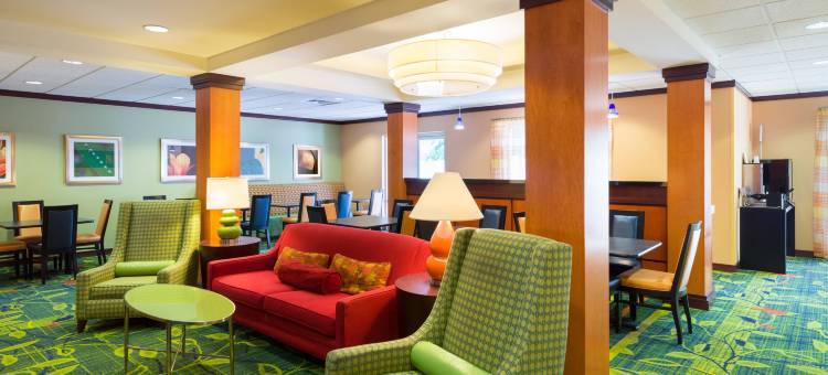 洛克港万枫酒店(Fairfield Inn & Suites Lock Haven)图片