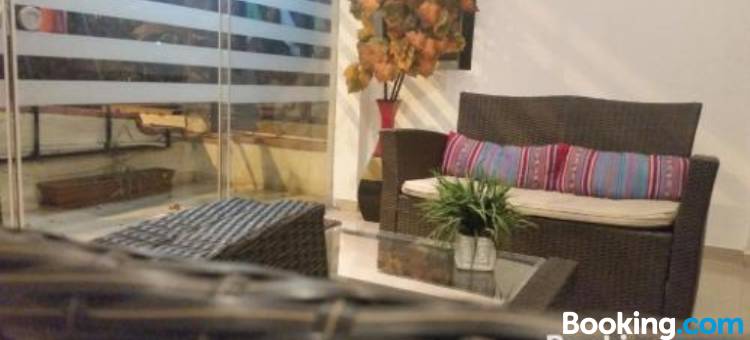 乔琪广场购物中心家庭旅馆酒店(Grupocasahotel Sede Jockey Plaza)图片