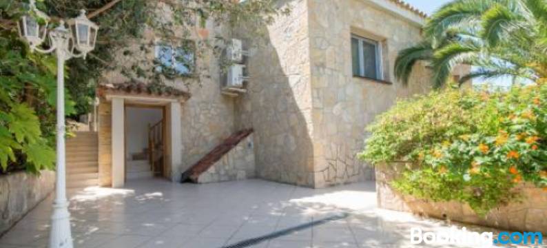 Holiday House Close to Port Aventura, TarracoHomes图片