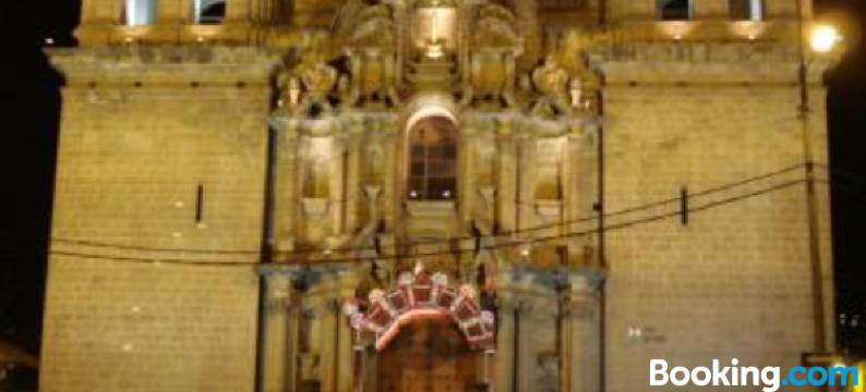 优米尔 Z 酒店(Libertrek Centro)图片