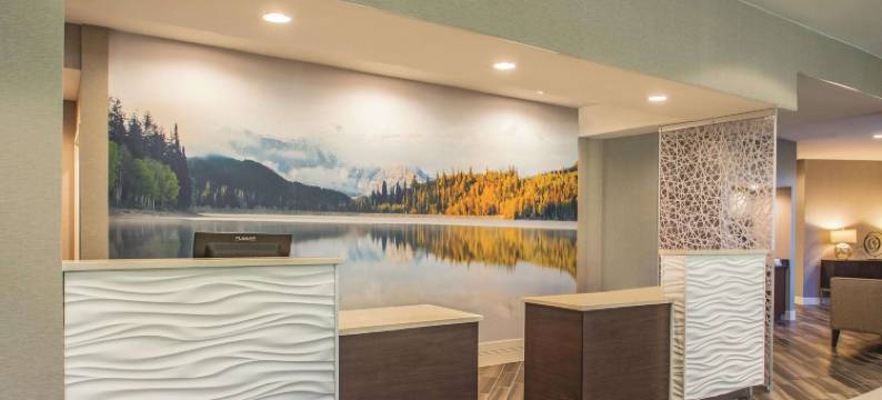 奥勒姆大学公园道拉昆塔温德姆套房酒店(La Quinta Inns & Suites by Wyndham Orem University Pwy/Provo)图片