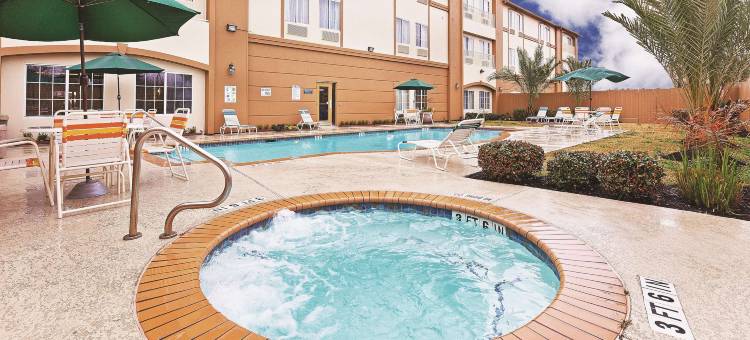 休斯顿霍比机场拉昆塔温德姆套房酒店(La Quinta Inn & Suites by Wyndham Houston Hobby Airport)图片