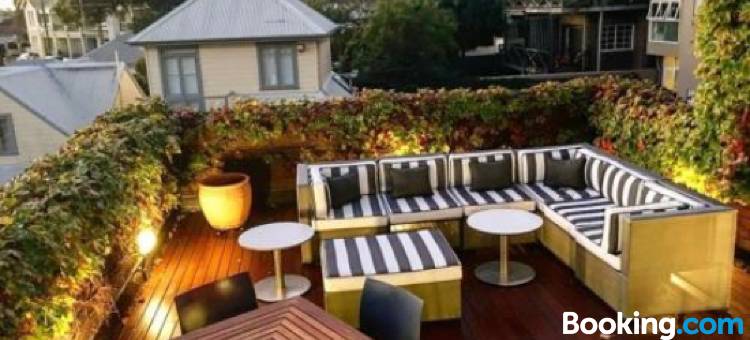 蓝点酒店(Blues Point Hotel)图片
