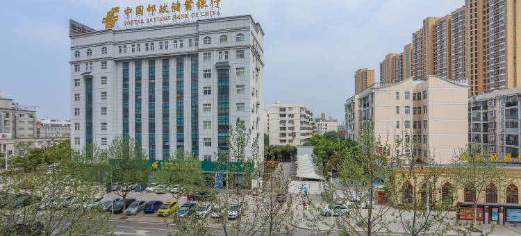 雅斯特酒店(天门新城沃尔玛店)图片