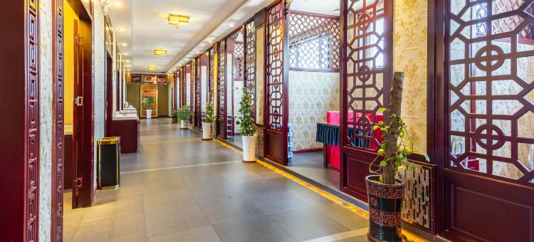 新源绿湖酒店图片