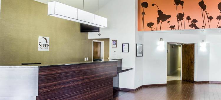 春之湖 - 费耶特维尔自由堡附近舒眠套房酒店(Sleep Inn & Suites Spring Lake - Fayetteville Near Fort Bragg)图片