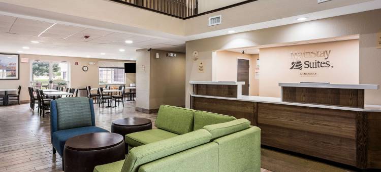 锡达拉皮兹北 - 马里昂主流套房(MainStay Suites Cedar Rapids North - Marion)图片
