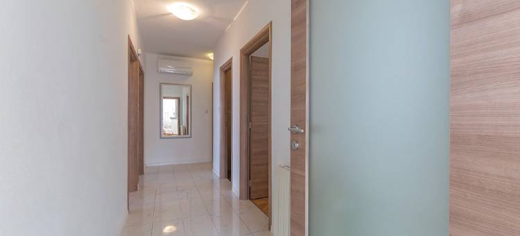 玛丽哈公寓酒店(Apartments Marija Senj)图片