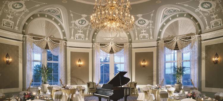 费尔蒙麦克唐纳酒店(Fairmont Hotel Macdonald)图片