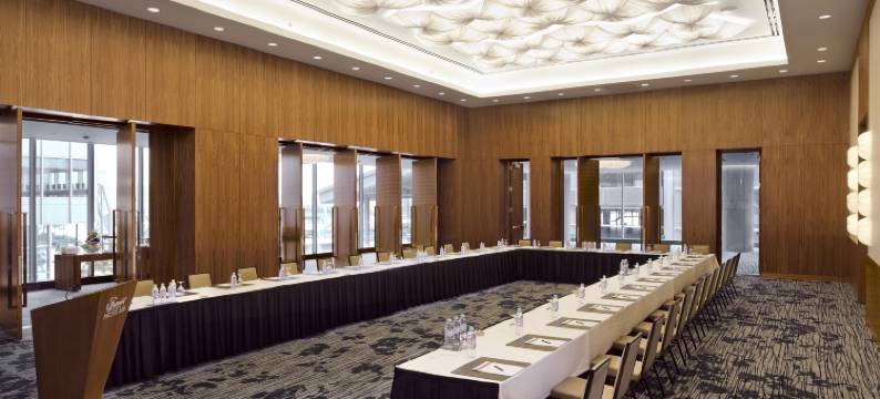 费尔蒙特环太平洋酒店(Fairmont Pacific Rim)图片