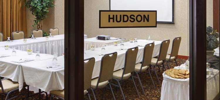 丽笙俾斯麦酒店(Radisson Hotel Bismarck)图片