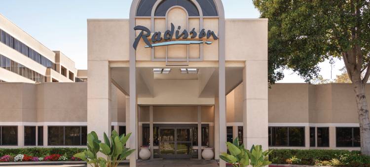 森尼维耳硅谷丽笙酒店(Radisson Hotel Sunnyvale - Silicon Valley)图片