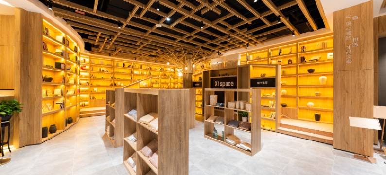 纽宾凯新宜大酒店(武汉黄鹤楼粮道街美食街店)图片