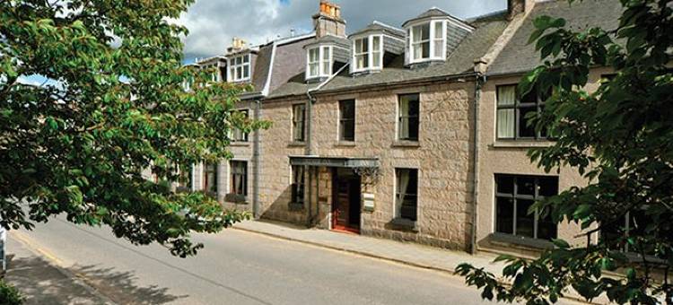 贝尔默罗艾姆斯酒店(Balmoral Arms)图片