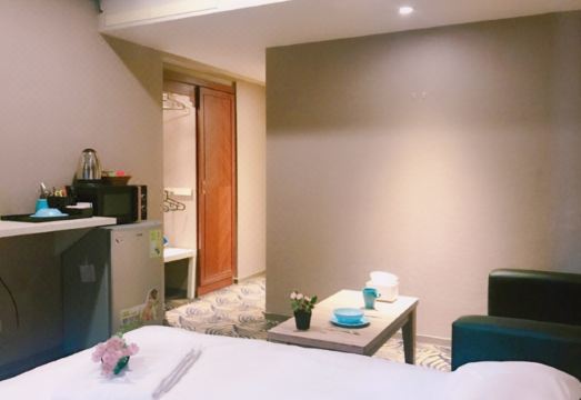 SWEET Taipei Station Hotel Overview