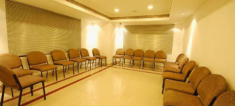 Treebo Time Square海滨大道(Treebo Time Square Marine Drive)图片