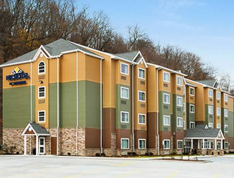 Microtel Inn & Suites by Wyndham Steubenville